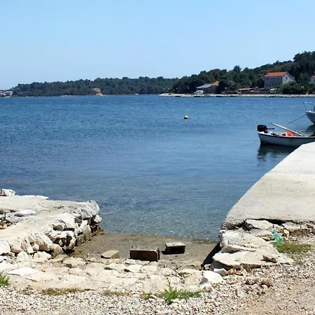 By The Sea Verunic, Dugi Otok - 8105 벨리 라트