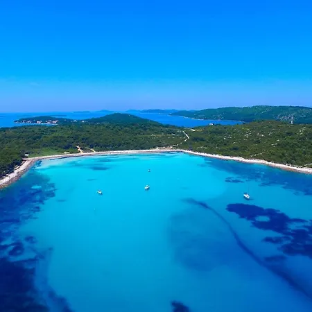 By The Sea Verunic, Dugi Otok - 8105 벨리 라트