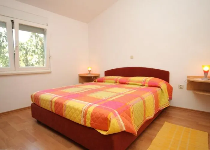 By The Sea Verunic, Dugi Otok - 8105 Apartment *