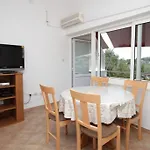 Apartament By The Sea Verunic, Dugi Otok - 8105 Veli Rat